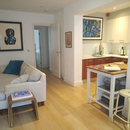 Apartmán Superior 5* Kensington, London Flat + Free Wi-Fi Exteriér fotografie
